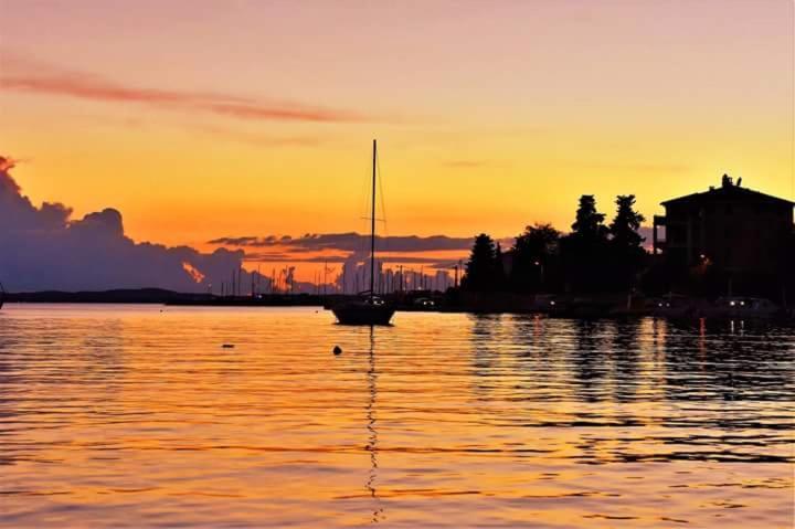 Apartman Lucica Zadar Exteriör bild